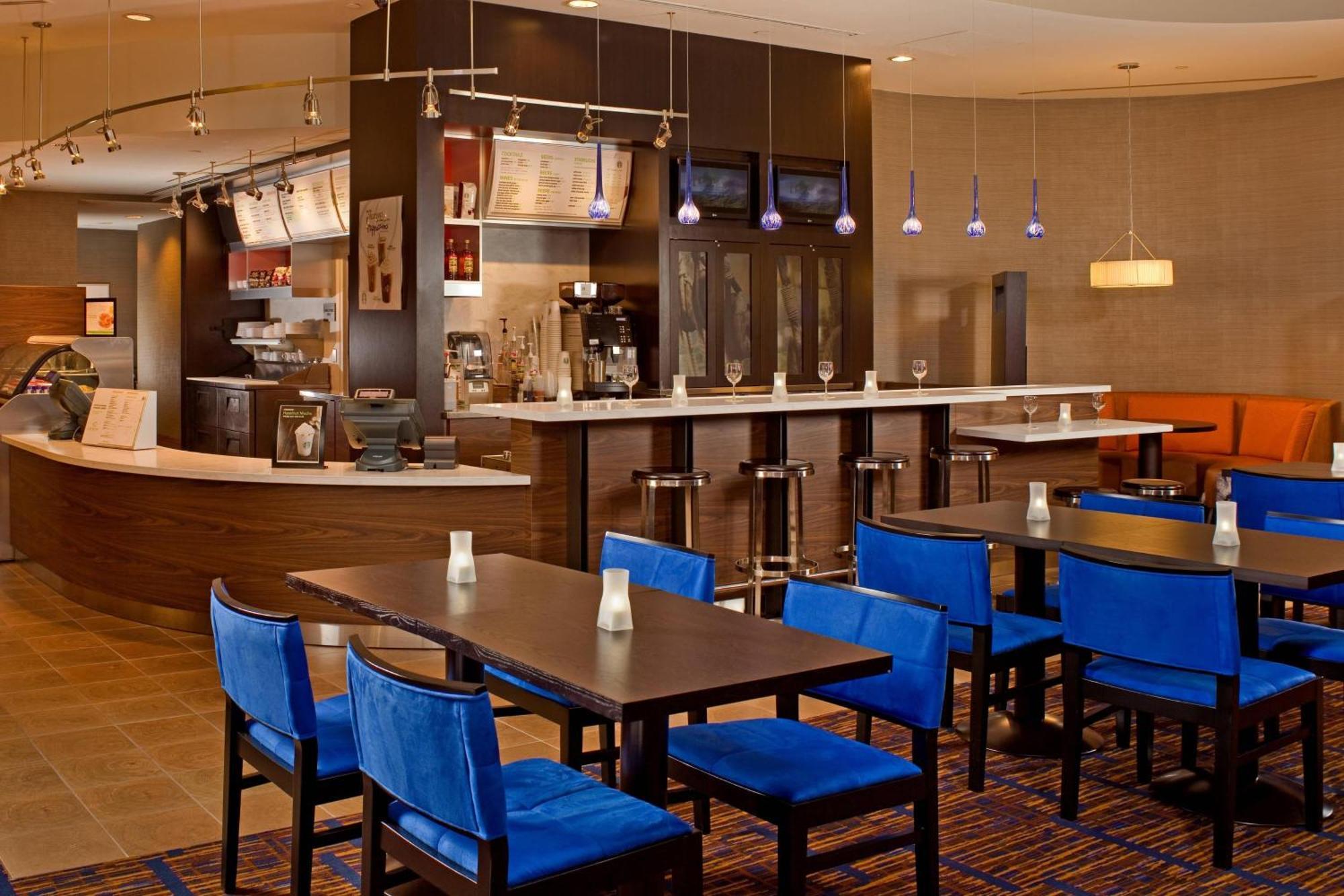 Courtyard By Marriott Baltimore Downtown/Inner Harbor Exteriör bild