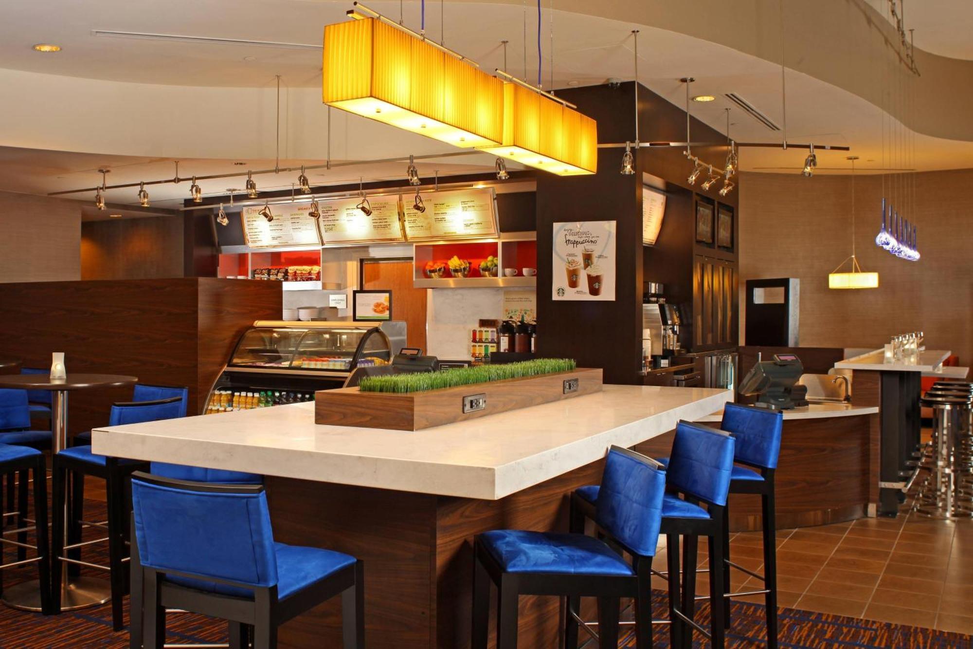 Courtyard By Marriott Baltimore Downtown/Inner Harbor Exteriör bild